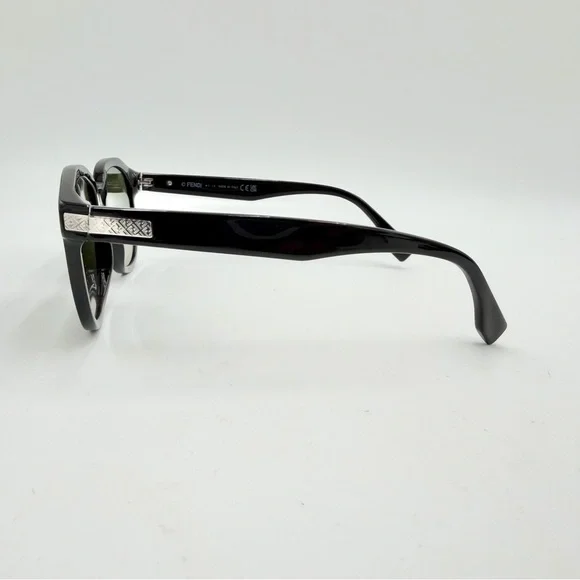 NEW Fendi Sunglasses - Picture 3 of 7